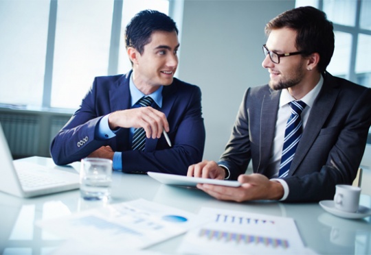 Improve Your Sales Training In 4 Easy Ways Using A Blended Learning Approach